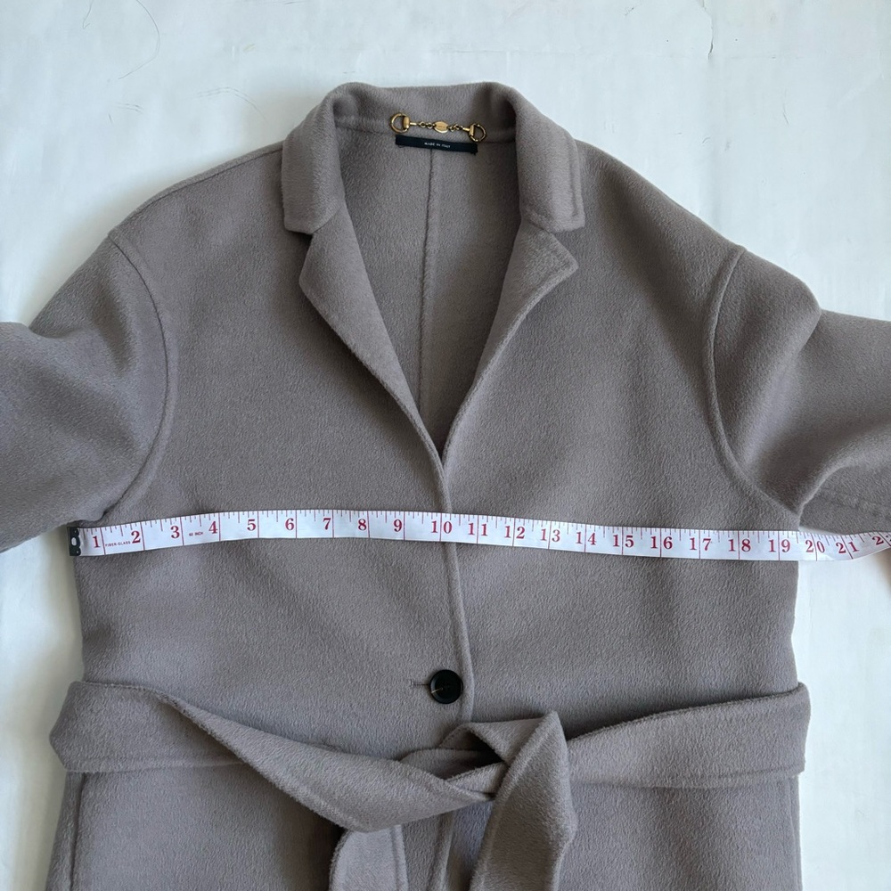 GUCCI Belted Blazer Jacket Neutral Gray Size 40 - Picture 15 of 17